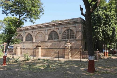 Sidi_Saiyyed_Mosque,_Ahmedabad_1